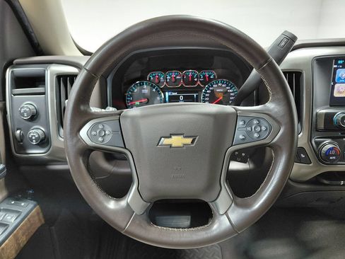 Used 2018 Chevrolet Silverado 1500 LT w/ All Star Edition AWD/4WD image 31