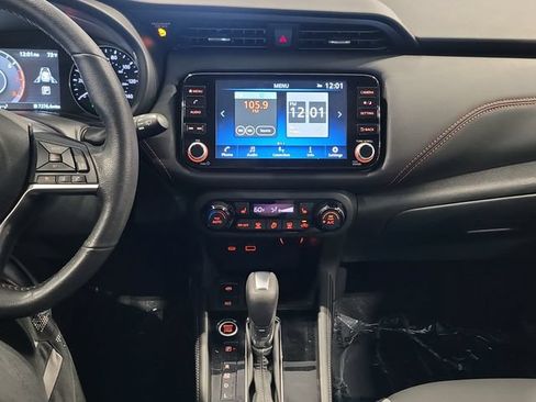 Used 2024 Nissan Kicks SR w/ SR Premium Package FWD image 31