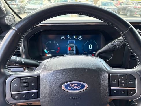 Used 2024 Ford F250 Lariat w/ Sport Appearance Package AWD/4WD image 26