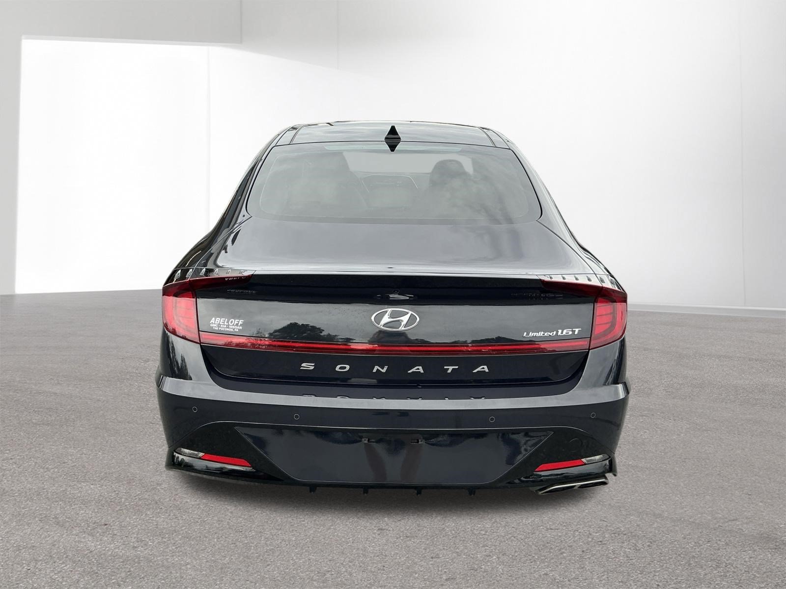 Used 2023 Hyundai Sonata Limited FWD image 4