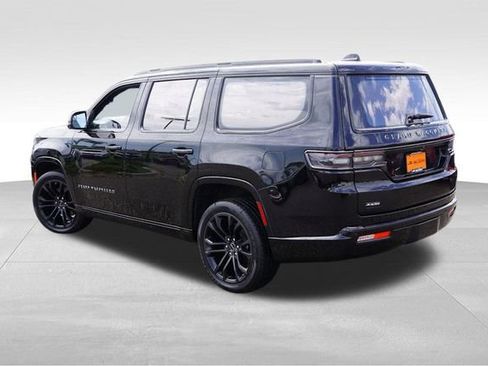 Used 2022 Jeep Grand Wagoneer Series II image 7