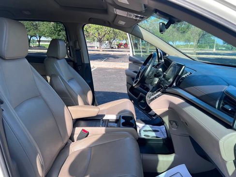 Used 2019 Honda Odyssey EX-L image 31