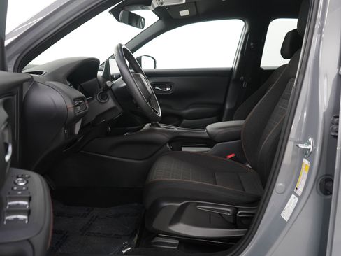 Used 2024 Honda HR-V Sport image 18