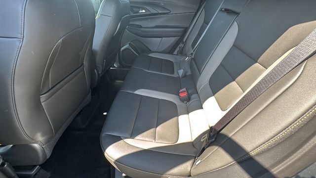 New 2025 Chevrolet TrailBlazer ACTIV w/ Driver Confidence Package FWD image 22