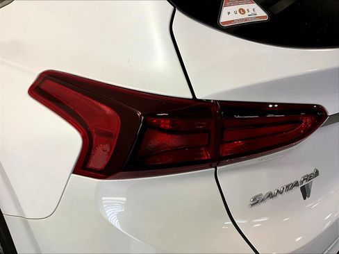 Used 2019 Hyundai Santa Fe SEL FWD image 23