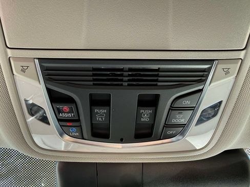 Certified 2025 Acura RDX SH-AWD w/ Technology Package image 26