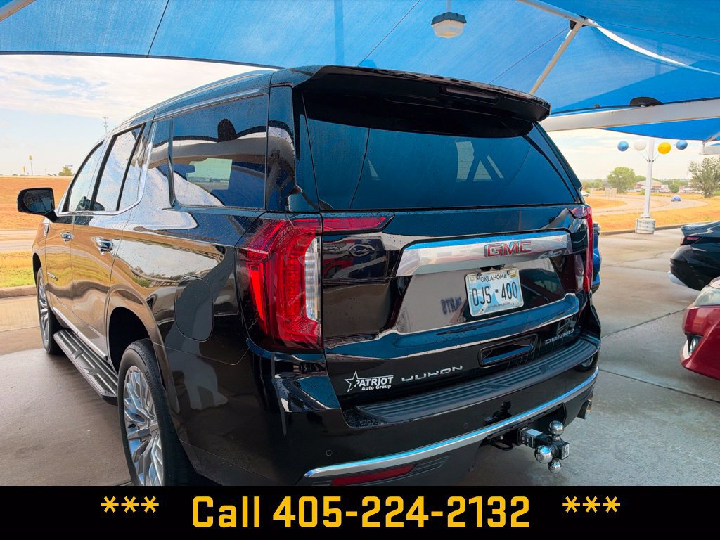 Used 2023 GMC Yukon Denali AWD/4WD image 3