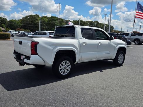 Certified 2025 Toyota Tacoma SR5 RWD image 12