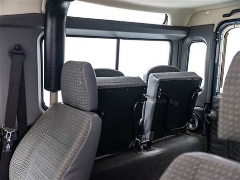 Used 1997 Land Rover Defender 90 AWD/4WD image 22