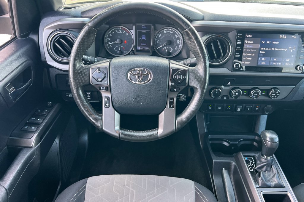 Certified 2020 Toyota Tacoma TRD Off-Road w/ Technology Package AWD/4WD image 17