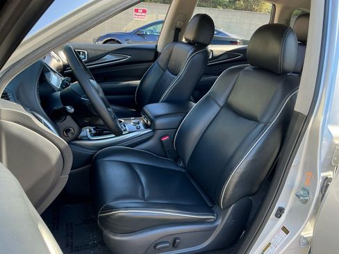 Used 2020 INFINITI QX60 Pure image 18