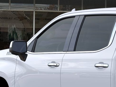 New 2026 Chevrolet Silverado 1500 High Country w/ Technology Package AWD/4WD image 36