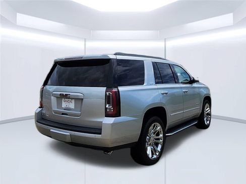 Used 2019 GMC Yukon SLT w/ Premium Edition RWD image 5