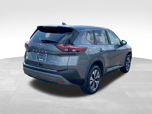 Used 2023 Nissan Rogue SV AWD/4WD image 3