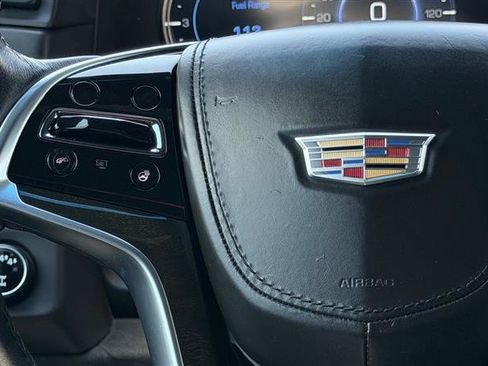 Used 2017 Cadillac Escalade Platinum AWD/4WD image 33
