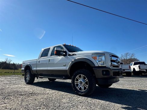 Used 2015 Ford F250 King Ranch image 14