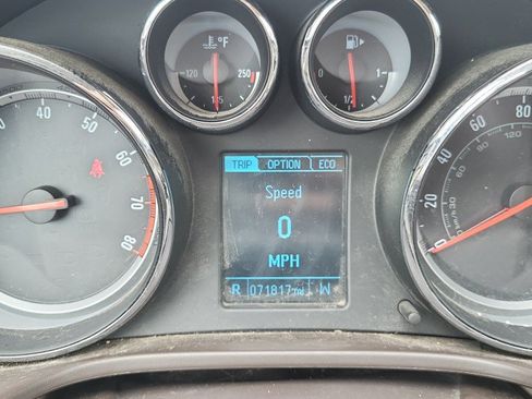 Used 2013 Buick Regal Premium FWD image 24