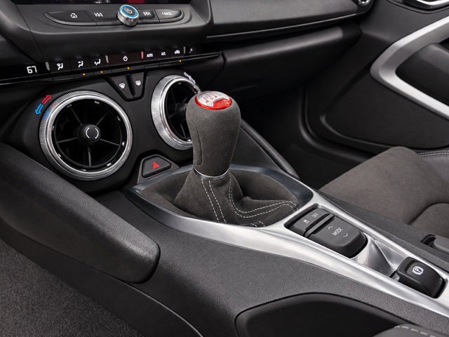Used 2022 Chevrolet Camaro SS RWD image 31
