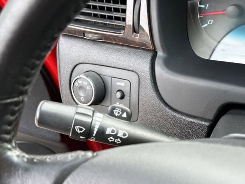 Used 2012 Chevrolet Impala LT w/ LT Sunroof Package image 23