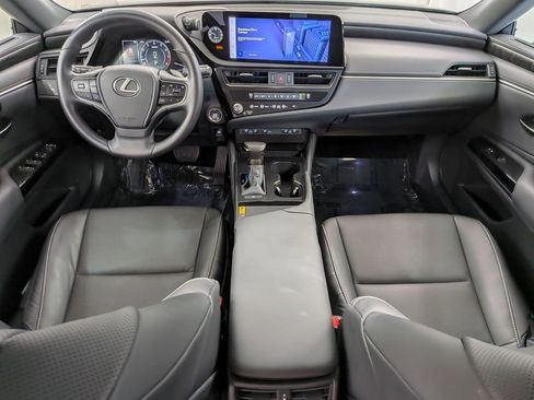 Used 2025 Lexus ES 350 w/ Premium Package FWD image 29