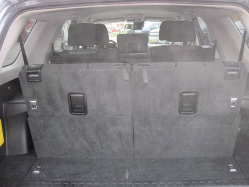 Used 2023 Toyota 4Runner SR5 image 6