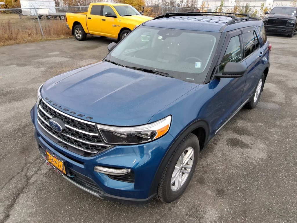 Used 2021 Ford Explorer XLT w/ Equipment Group 202A AWD/4WD image 1