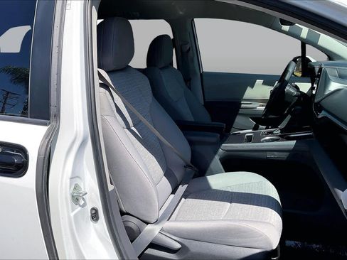 Certified 2022 Toyota Sienna LE FWD image 8