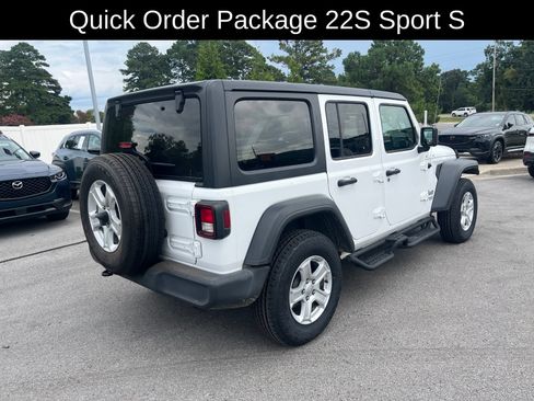 Used 2020 Jeep Wrangler Unlimited Sport S AWD/4WD image 3