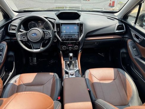 Used 2023 Subaru Forester Touring AWD/4WD image 24