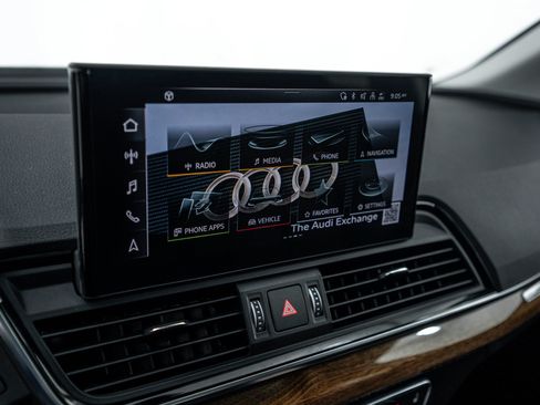 Certified 2023 Audi Q5 2.0T Premium w/ Convenience Package AWD/4WD image 13