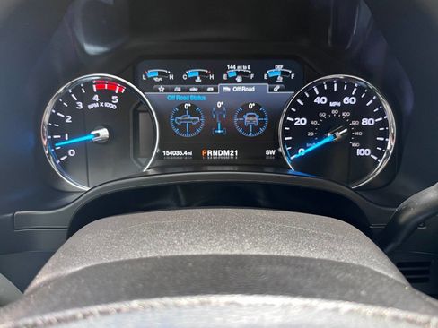 Used 2017 Ford F250 Platinum w/ Platinum Ultimate Package AWD/4WD image 38