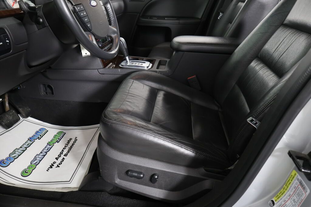 Used 2005 Ford Five Hundred Limited AWD/4WD image 13