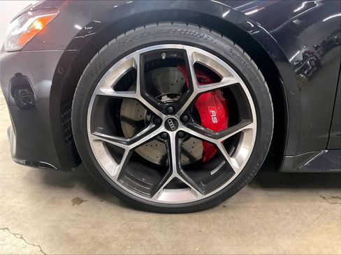 Used 2025 Audi RS 6 performance image 11