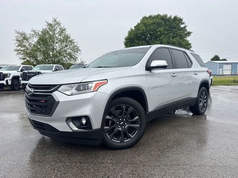 Used 2020 Chevrolet Traverse RS w/ LPO, Floor Liner Package AWD/4WD image 1