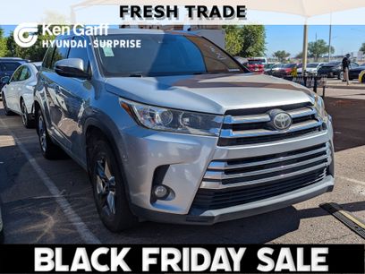 Used 2017 Toyota Highlander Limited