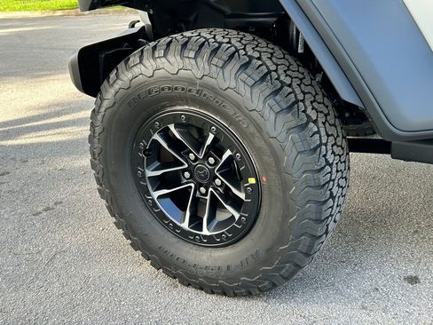 New 2026 Jeep Wrangler Unlimited Sport image 21