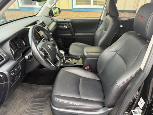 Used 2023 Toyota 4Runner TRD Off-Road Premium w/ Off Road Premium Plus Package image 13