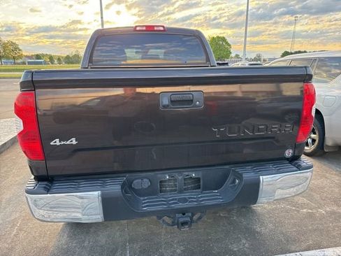 Used 2018 Toyota Tundra Limited image 3