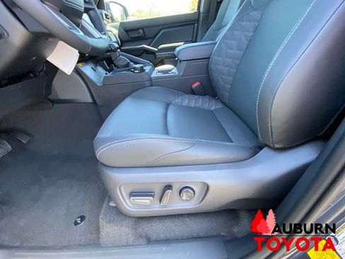 New 2026 Toyota 4Runner TRD Off-Road Premium AWD/4WD image 34