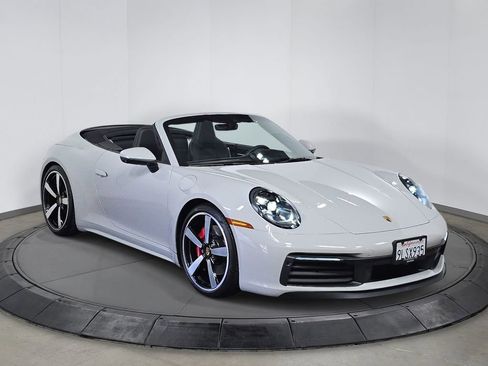 Certified 2024 Porsche 911 Carrera S RWD image 9