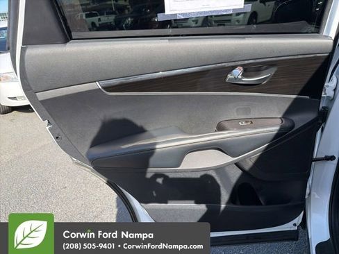 Used 2020 Kia Sorento L FWD image 28