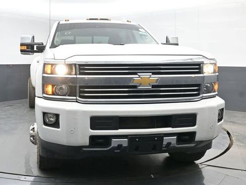 Used 2016 Chevrolet Silverado 3500 High Country w/ Duramax Plus Package image 3