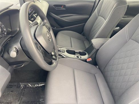 Certified 2025 Toyota Corolla LE image 20