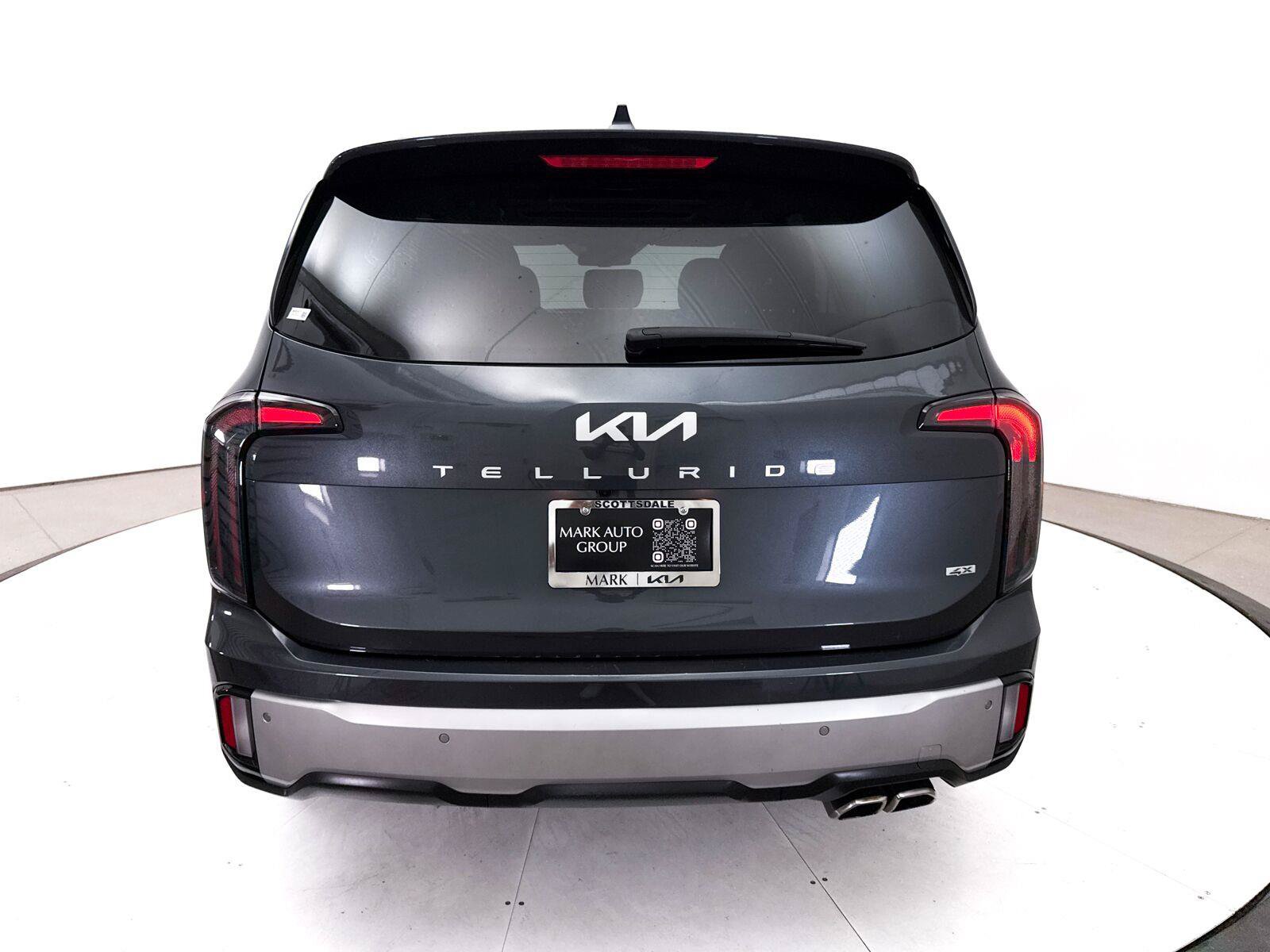 Used 2023 Kia Telluride EX AWD/4WD image 19
