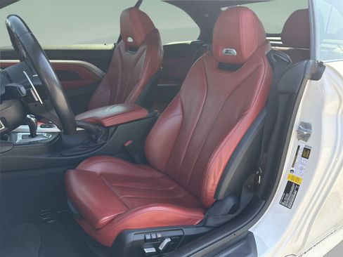 Used 2017 BMW M4 Convertible RWD image 30