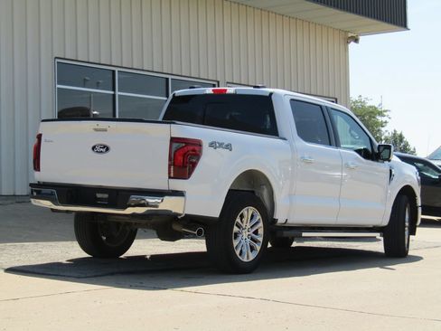 Used 2026 Ford F150 Lariat w/ Equipment Group 502A High AWD/4WD image 3