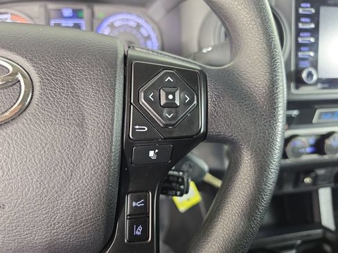 Certified 2022 Toyota Tacoma SR AWD/4WD image 14