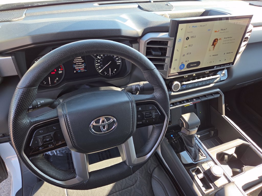 Used 2023 Toyota Tundra Limited AWD/4WD image 38