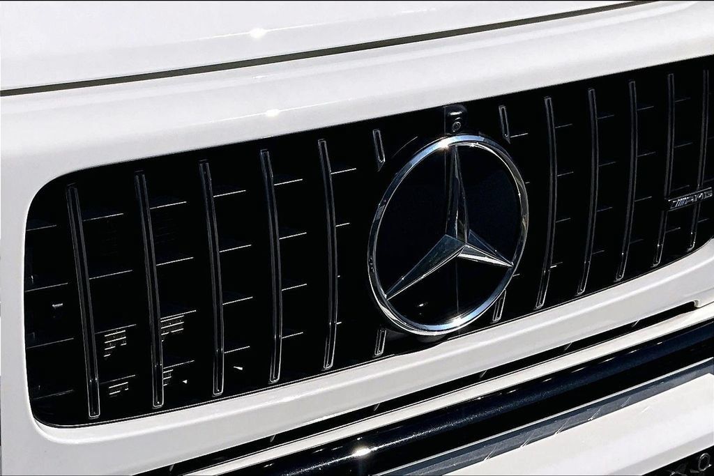 Certified 2022 Mercedes-Benz G 63 AMG 4MATIC image 30