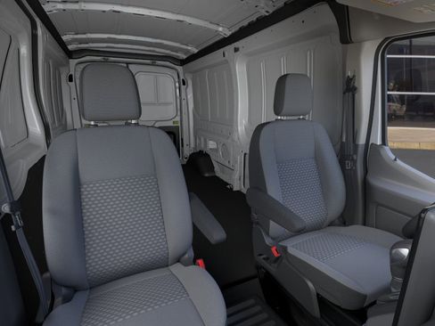 New 2026 Ford Transit 250 148 Medium Roof RWD image 10